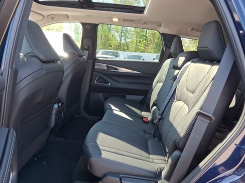 New 2027 INFINITI QX60 Luxe AWD/4WD image 7