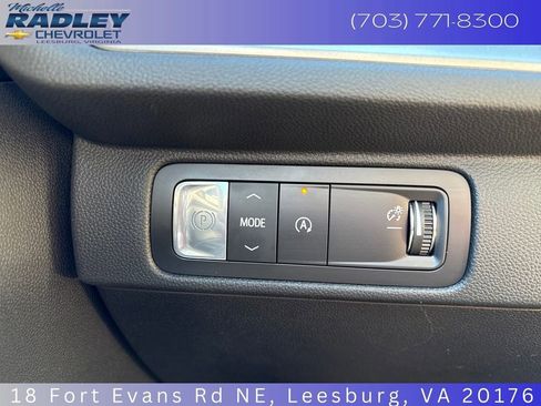 Certified 2026 Chevrolet Traverse LT image 17