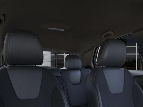 New 2026 Buick Encore GX Preferred w/ Comfort Package AWD/4WD image 24