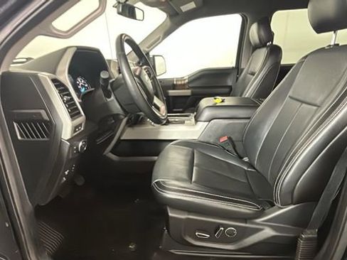 Used 2018 Ford F150 Lariat AWD/4WD image 12
