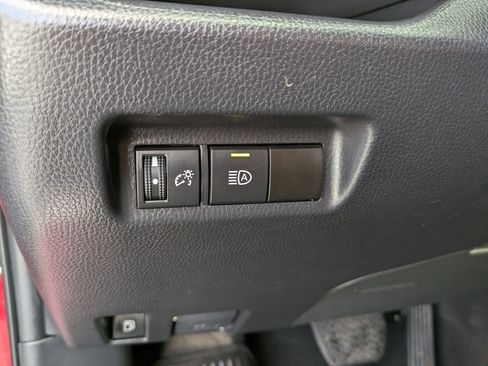 Used 2024 Toyota RAV4 LE image 14