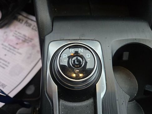 Used 2022 Ford Escape SEL w/ SEL Stealth AWD Package image 24