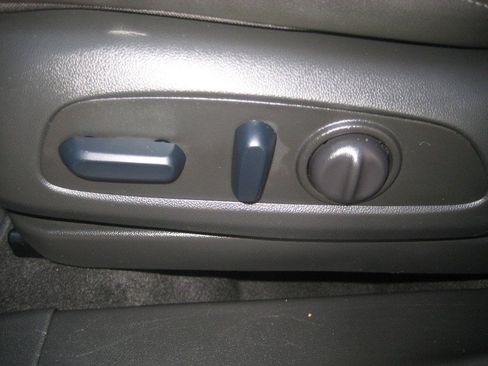 Used 2024 Buick Encore GX Sport Touring w/ Experience Buick Package image 16