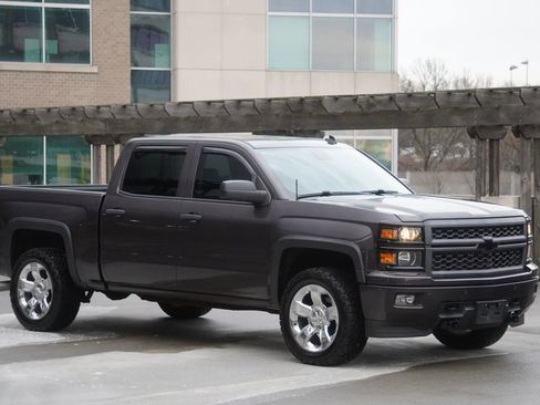 Used 2014 Chevrolet Silverado 1500 High Country w/ High Country Premium Package image 16
