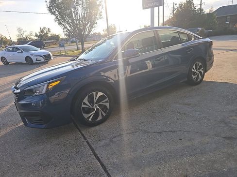 Used 2021 Subaru Legacy Premium image 18