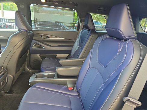 Certified 2026 INFINITI QX60 Sport w/ Dark Cargo Package AWD/4WD image 12