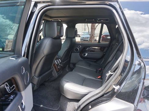 Used 2018 Land Rover Range Rover Supercharged AWD/4WD image 13