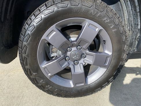 Certified 2025 Honda Ridgeline TrailSport image 27