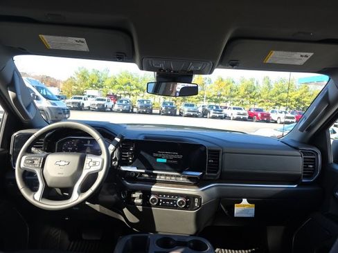 New 2026 Chevrolet Silverado 1500 LT image 12