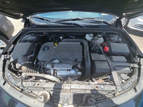 Used 2025 Chevrolet Malibu LT FWD image 17