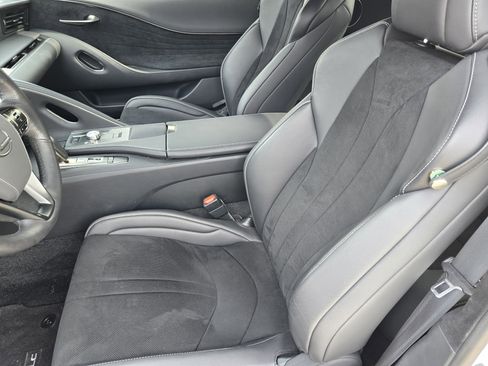 Used 2024 Lexus LC 500 Coupe w/ Sport Package image 6