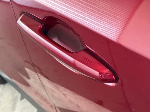 Used 2020 Toyota RAV4 XLE Premium image 26