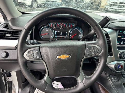 Used 2016 Chevrolet Tahoe LT RWD image 13