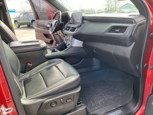 Used 2021 GMC Yukon XL SLT w/ SLT Premium Package image 38