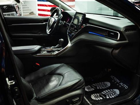 Used 2022 Toyota Camry XSE w/ Carpet Mat Package (TMS) FWD image 13