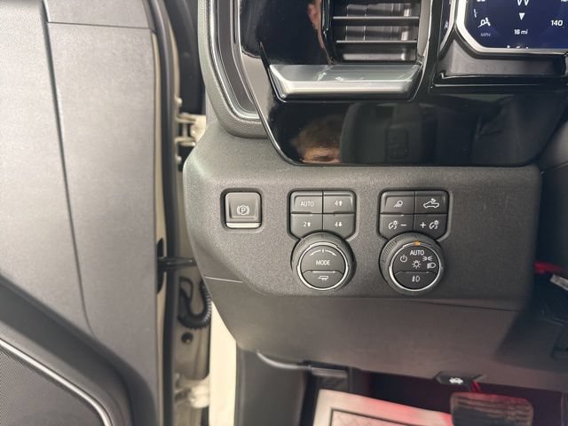 New 2026 Chevrolet Silverado 1500 RST AWD/4WD image 31