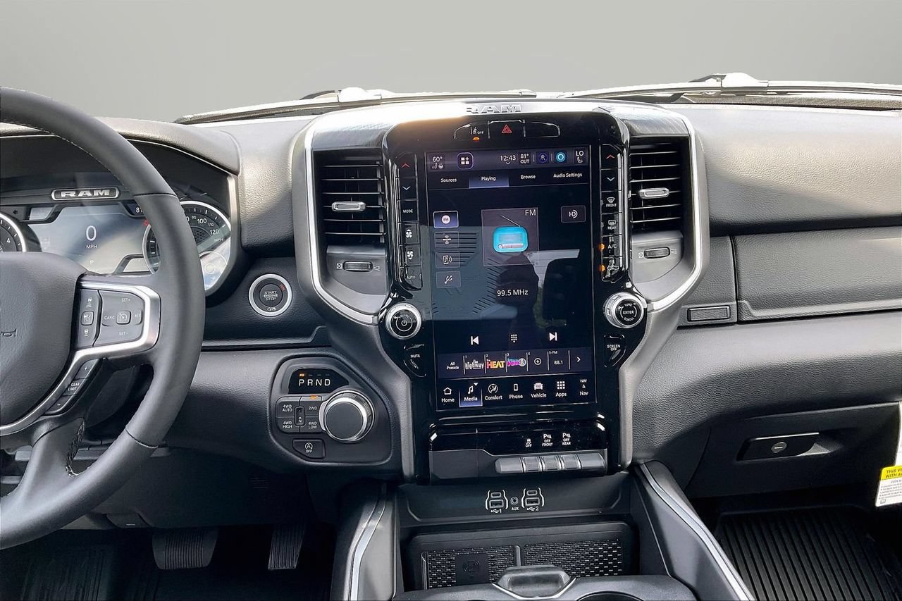 New 2026 RAM 1500 Big Horn AWD/4WD image 11