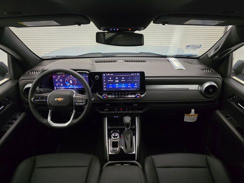 New 2025 Chevrolet Colorado LT w/ LT Convenience Package image 46