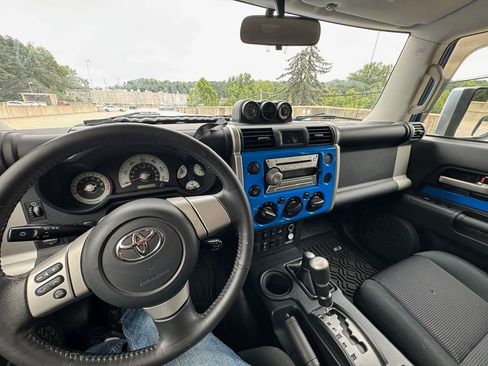 Used 2007 Toyota FJ Cruiser 4WD image 19