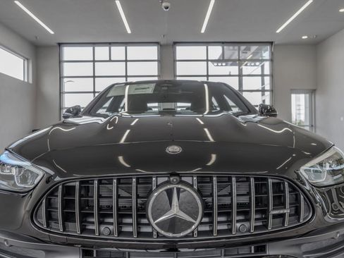 New 2026 Mercedes-Benz C 43 AMG 4MATIC Sedan image 23