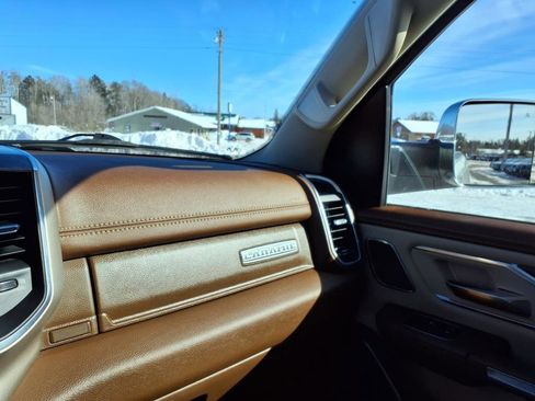 Used 2019 RAM 1500 Laramie image 21