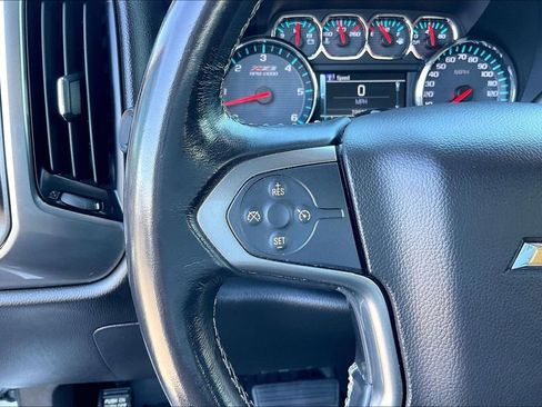 Used 2018 Chevrolet Silverado 1500 LT w/ Texas Edition image 14