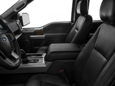 Used 2016 Ford F150 Lariat w/ Equipment Group 502A Luxury image 9