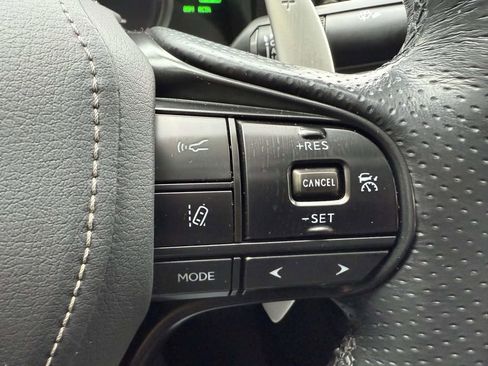 Used 2018 Lexus LC 500h image 21