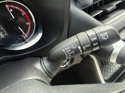 Used 2025 Toyota RAV4 XLE w/ Convenience Package AWD/4WD image 30