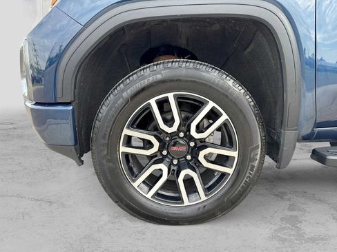 Used 2019 GMC Sierra 1500 AT4 w/ AT4 Premium Package AWD/4WD image 13