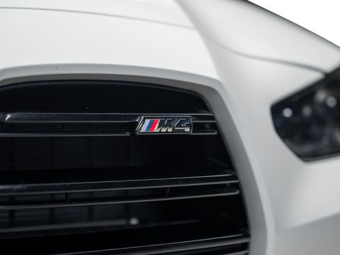 Used 2024 BMW M4 Coupe w/ Executive Package RWD image 6