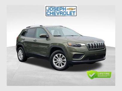 Used 2020 Jeep Cherokee Latitude w/ Cold Weather Group
