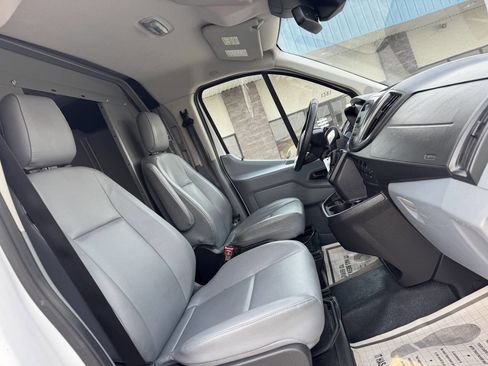 Used 2016 Ford Transit 150 130 Low Roof RWD image 14