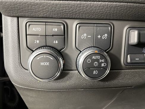 Used 2023 GMC Yukon XL Denali w/ Max Trailering Package image 36