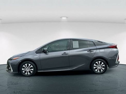 Used 2020 Toyota Prius Prime Limited w/ Carpet Mat Package FWD image 3
