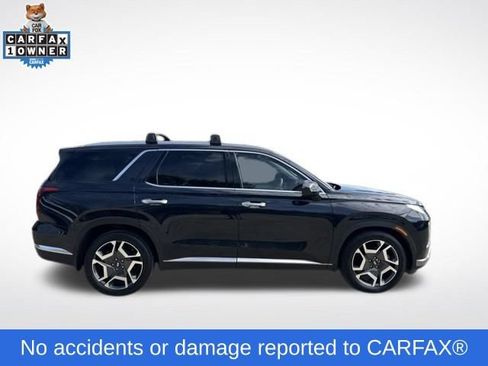 Used 2024 Hyundai Palisade Limited AWD/4WD image 2