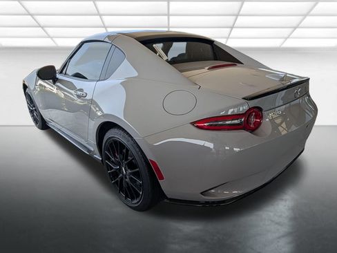 New 2026 MAZDA MX-5 Miata RF Club RWD image 2