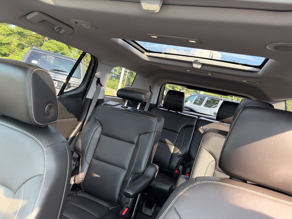 Used 2017 GMC Acadia SLT AWD/4WD image 23