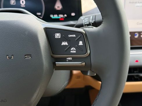 New 2026 Lexus ES 350e FWD image 26