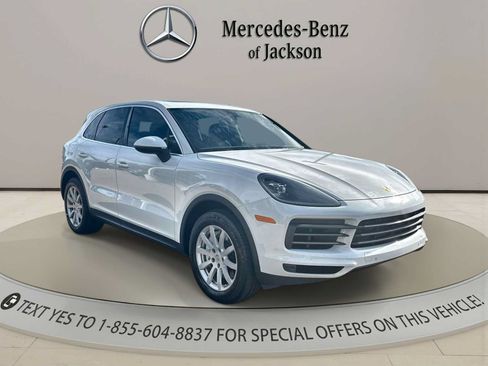 Used 2021 Porsche Cayenne AWD/4WD image 7
