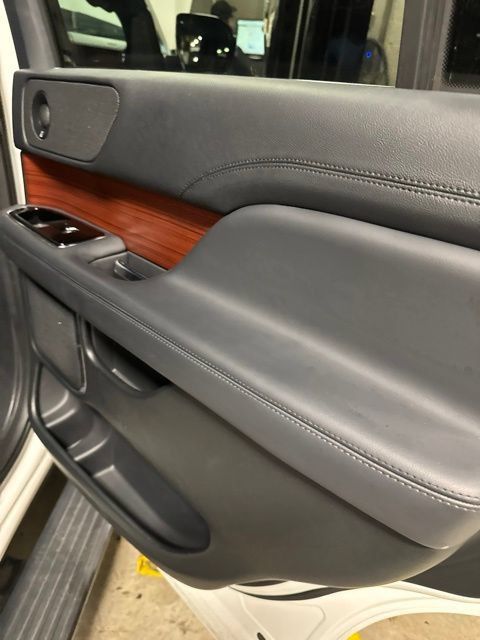Used 2024 Lincoln Navigator Premiere AWD/4WD image 9