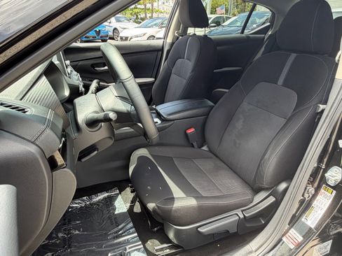 Used 2024 Nissan Sentra SV w/ All-Weather Package FWD image 10