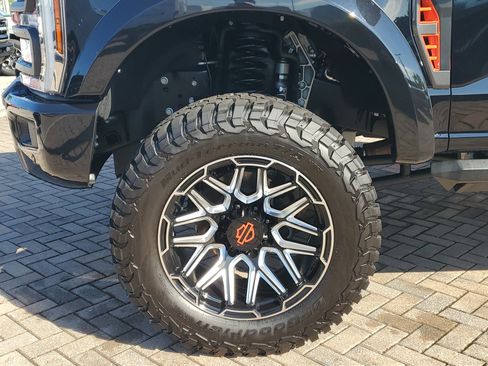 New 2025 Ford F250 Lariat w/ Lariat Ultimate Package image 8