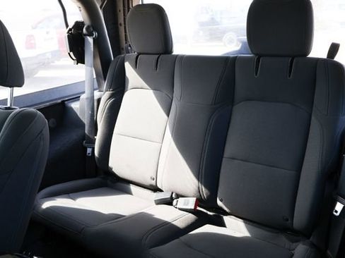 Used 2018 Jeep Wrangler Sport image 9