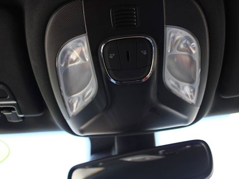 Used 2025 Jeep Compass Trailhawk AWD/4WD image 23