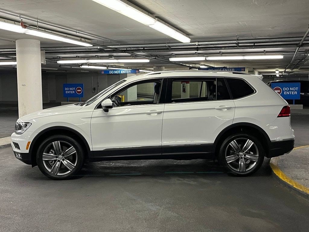 Used 2021 Volkswagen Tiguan SEL w/ 2-Row Tiguan MDO Package AWD/4WD image 33