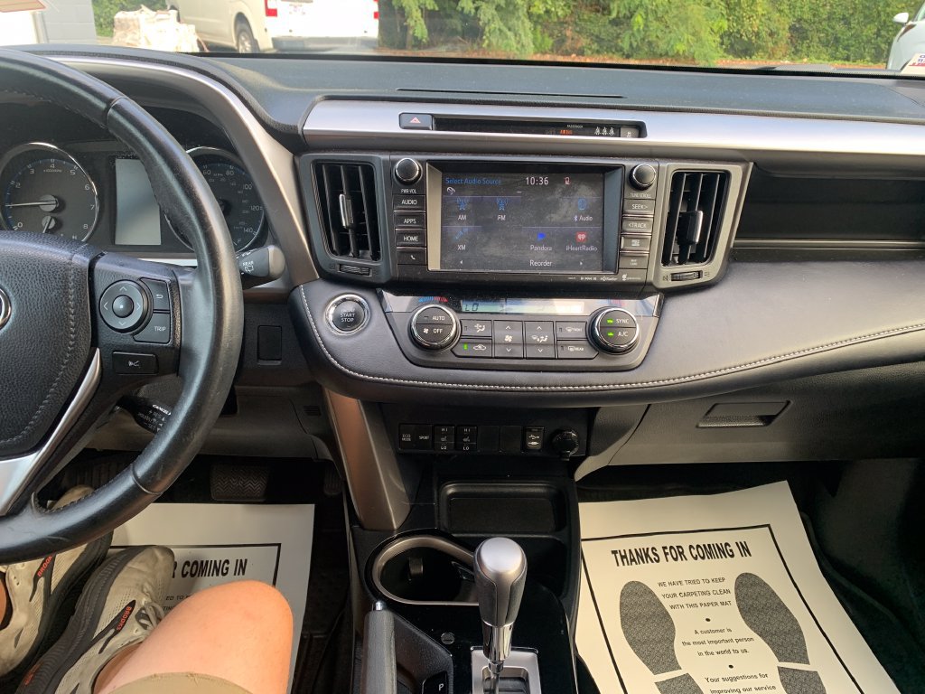 Used 2018 Toyota RAV4 Limited w/ All Weather Liner Package FWD image 11