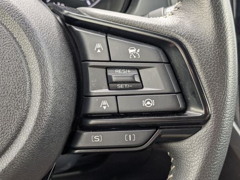Used 2025 Subaru Forester Premium AWD/4WD image 21