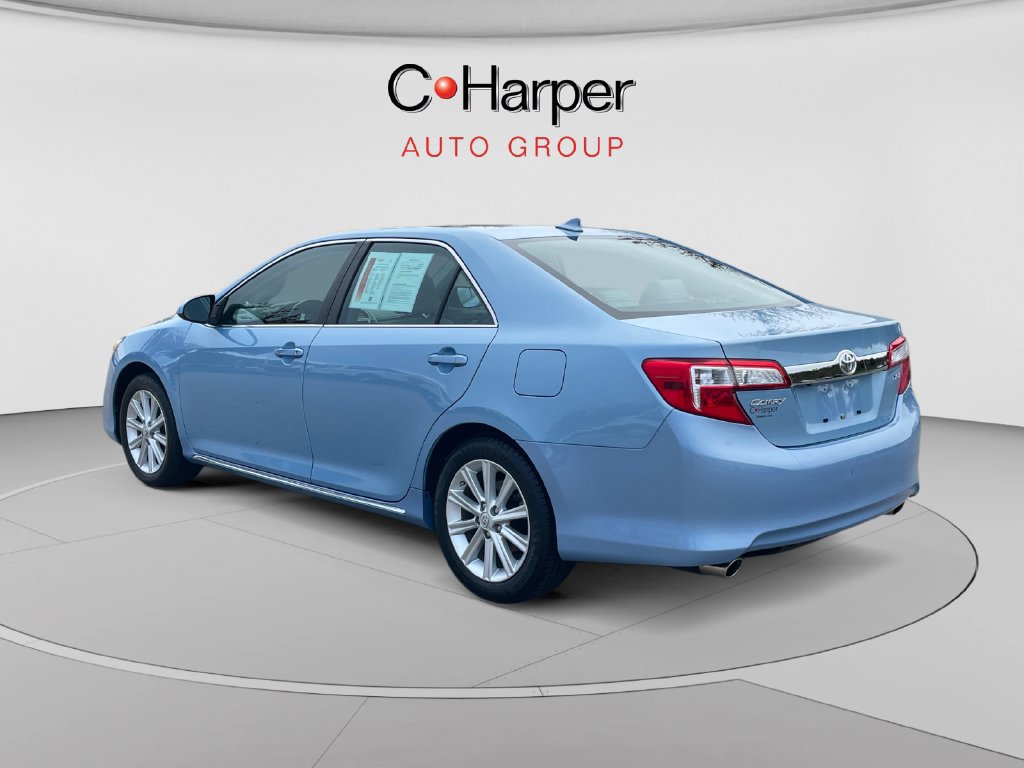Used 2013 Toyota Camry XLE FWD image 5