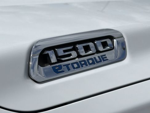 Used 2025 RAM 1500 Big Horn AWD/4WD image 11